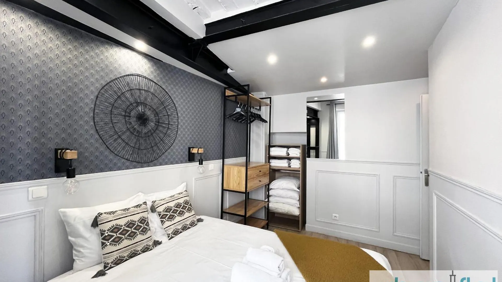 Apartment Urban Flat 44 - Charming 2 Bedrooms In The Center Paris France